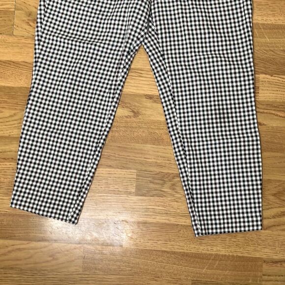 Cute Mini Plaid Bag Waist Ankle Trousers by Express - Picture 2 of 11